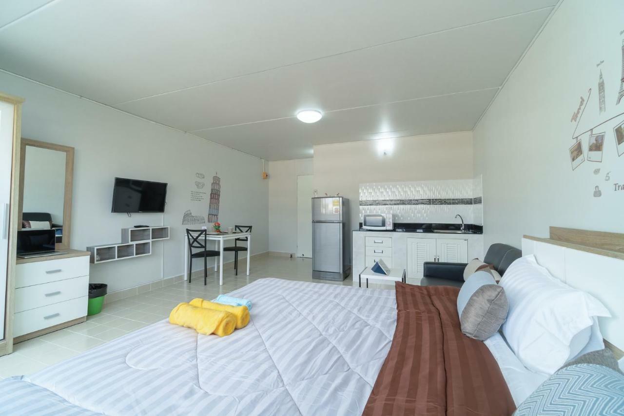 Popular Condo Muangthong By Khun Eve Nonthaburi Exterior photo